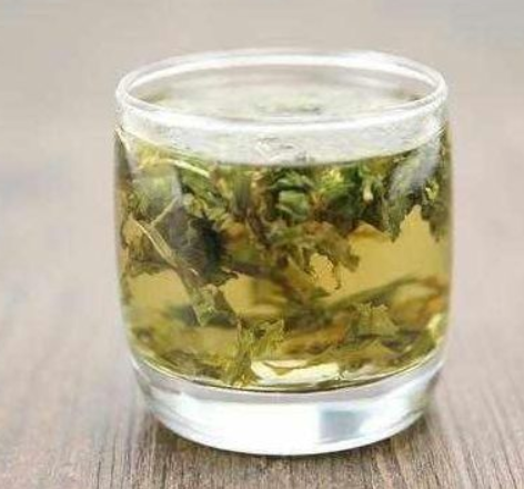 女人喝蒲公英水的作用 女人喝蒲公英水禁忌