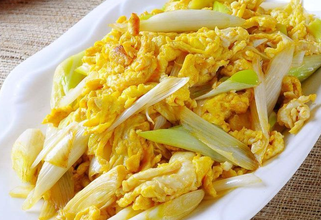 益精补肾吃什么（男人补肾益精离不开这个东西）
