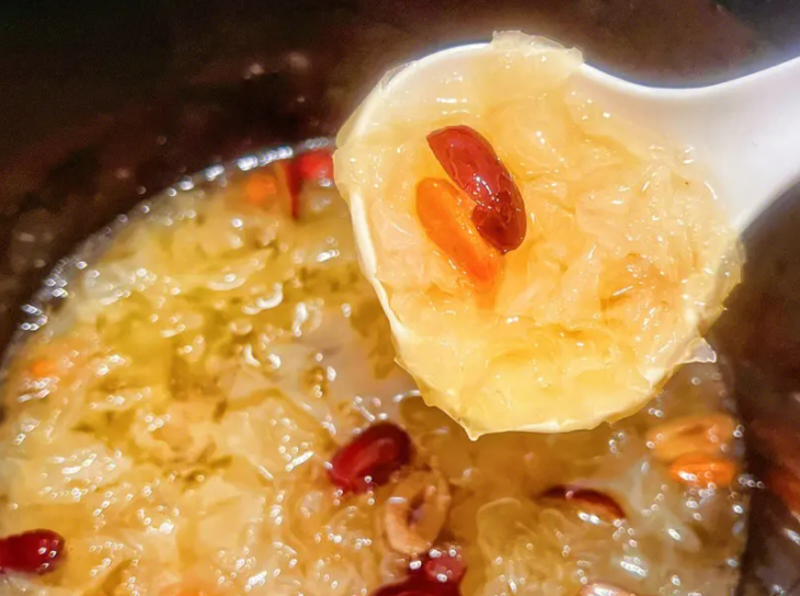 冬季养生饮食应该注意什么（冬季养生这些食物最好少吃）