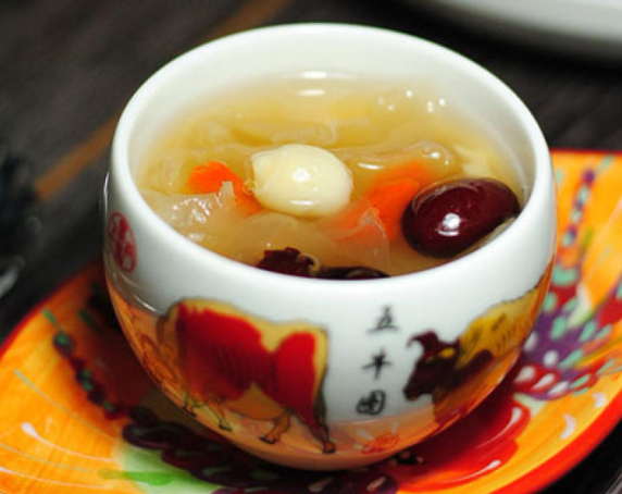 女性春季怎么饮食养生（女性春季应多吃这7种养生食物）