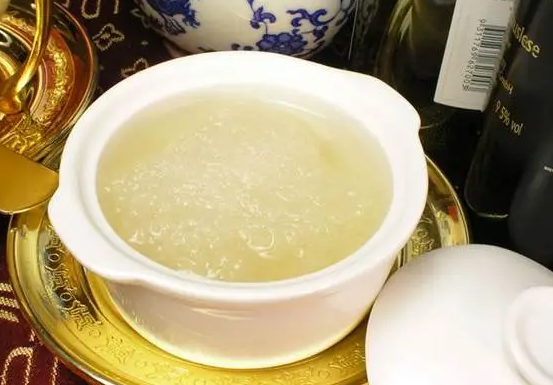春季最佳养颜护肤食疗汤