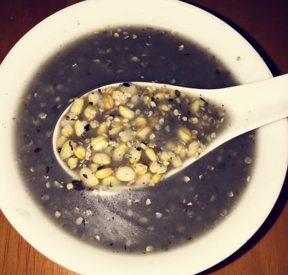 便秘吃什么好 中医治便秘2款药膳方