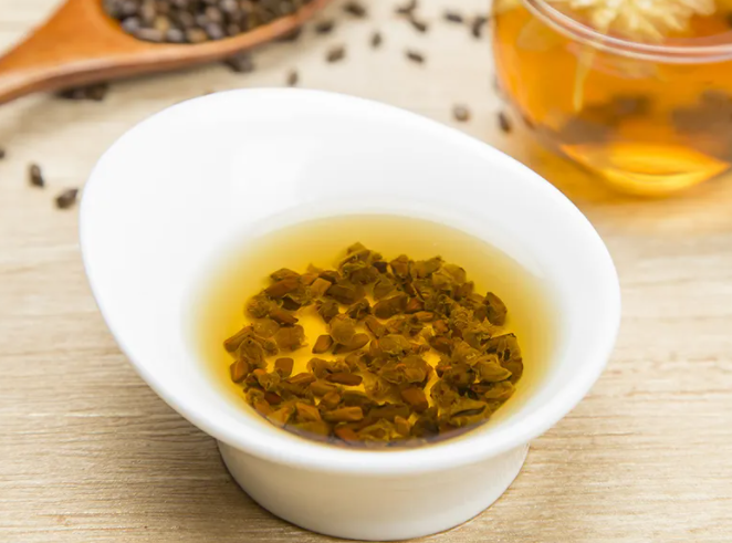 夏天该喝什么减肥茶呢？五款减肥茶让你瘦身