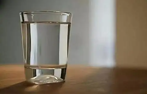在减肥期间可不可以喝苏打水？喝苏打水能帮助减肥吗？