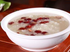 白发变黑养生粥做法！