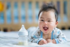 婴儿喝什么奶粉好？