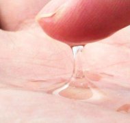人体润滑液使用方法(润滑液对女性的身体有害吗)？