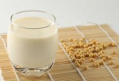 餐前喝豆浆月瘦8斤！专业减肥方