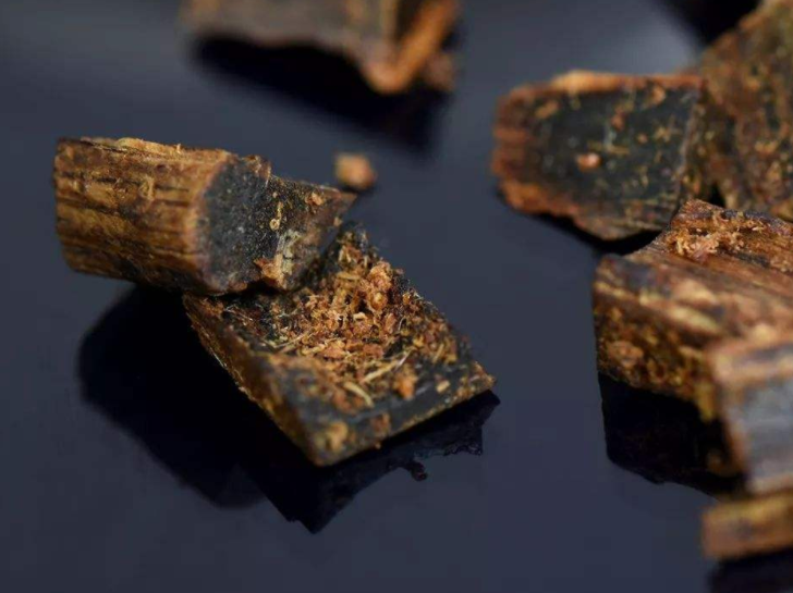 中药沉香多少钱一克