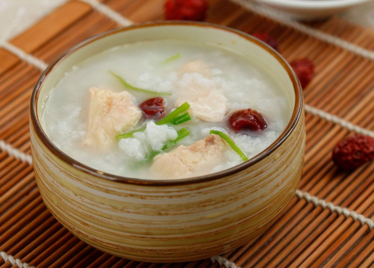 药膳食疗 中医药膳方治疗多种秋季疾病