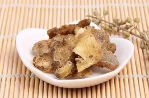 持久不泄的药酒配方（三个壮阳药酒配方表）