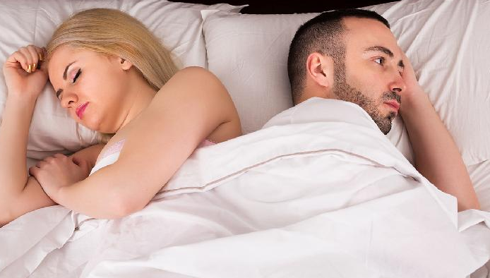 女生性冲动液体很多是正常现象吗？怎么办？