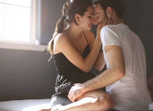 女生身体敏感的感觉，如何让性爱更加美妙？（专家教你这几招）