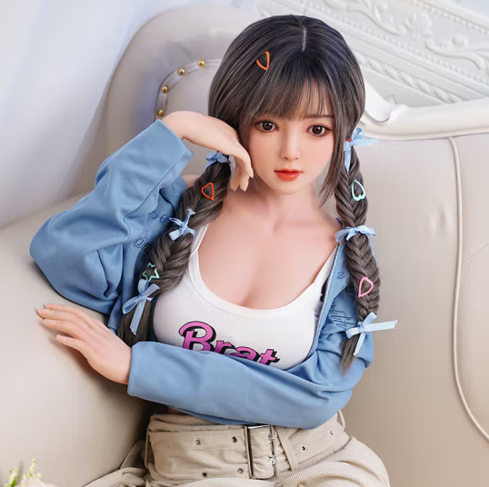 硅胶充气娃娃与普通充气娃娃有什么不同