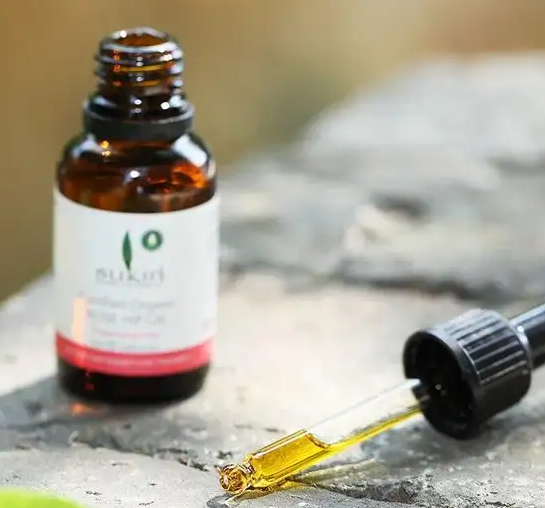 玫瑰精油有哪些 每个女人都应该有一瓶这样的精油