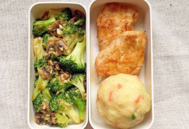 减肥女生摄入多少热量（科学的减肥饮食方法）