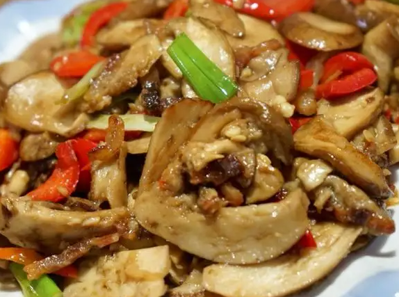 干牛肝菌怎么吃 干牛肝菌的食用方法