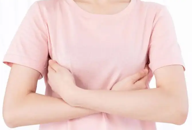 最美的胸部乳房长什么样？防止乳