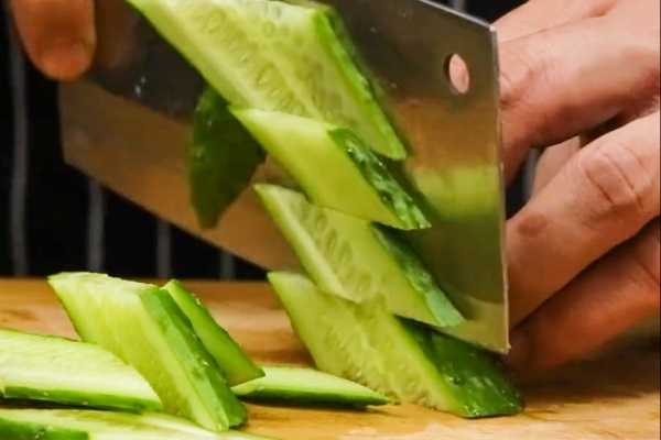 每天吃一根黄瓜有什么好处