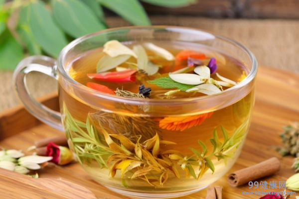 黄芪和枸杞泡水喝作用是什么