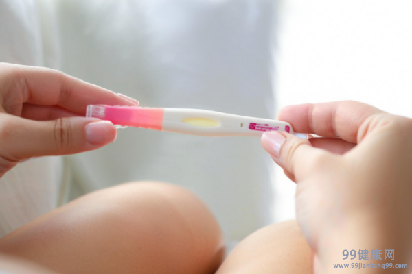 月经推迟几天算怀孕